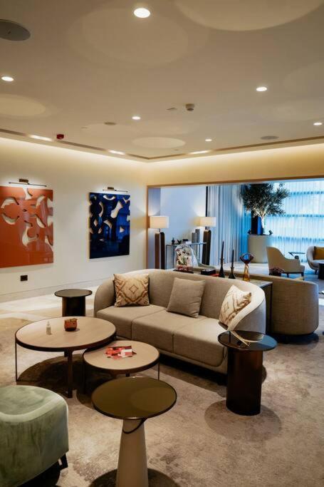 Serviced Luxurious 3+1 In Address Emaar Square 이스탄불 외부 사진