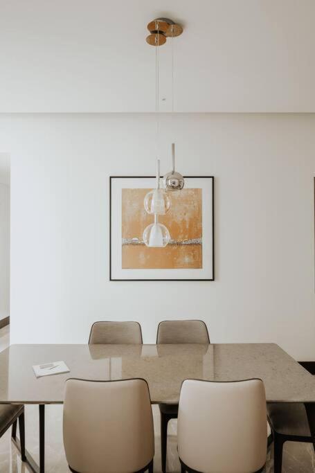 Serviced Luxurious 3+1 In Address Emaar Square 이스탄불 외부 사진